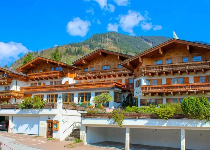 Select 4 - By Alpen アパート